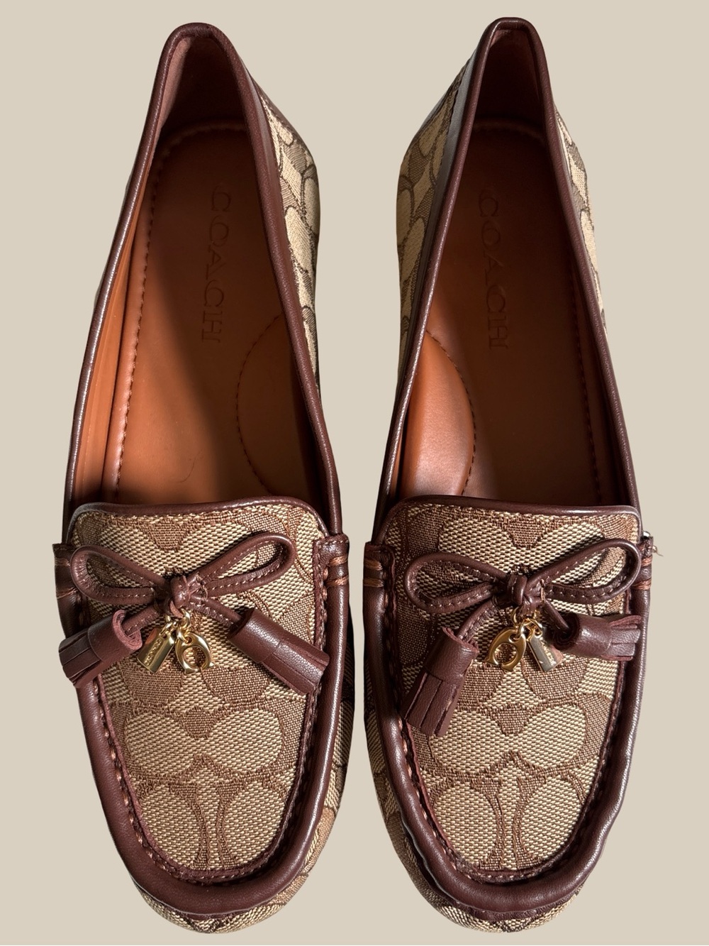 Coach Moira Loafers Signature Jacquard Leather Khaki Saddle Charms SZ 7B FG4295